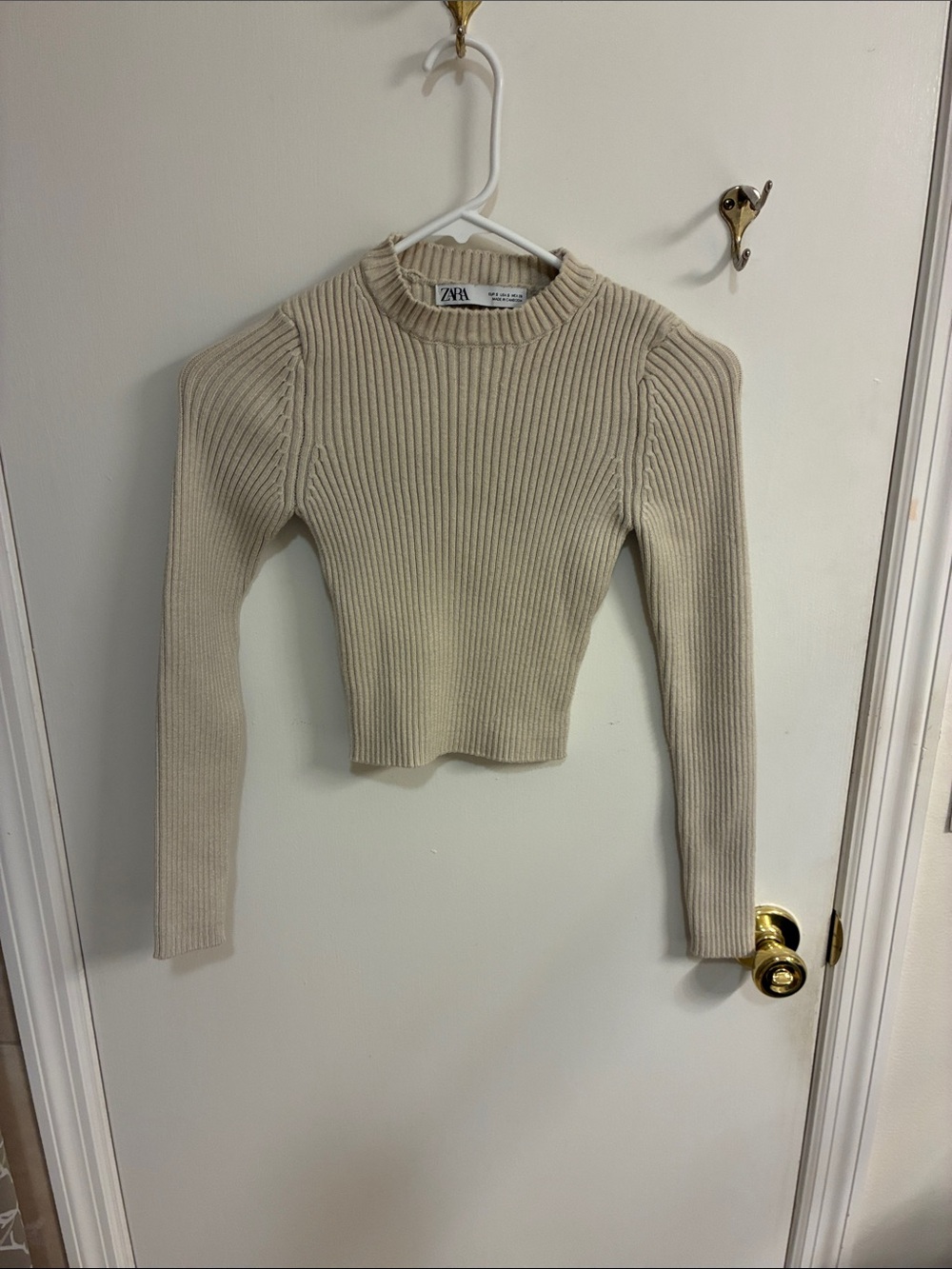 ZARA Cropped/Ribbed Cream Long-Sleeve Sweater Top Sz S